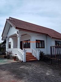 H001001